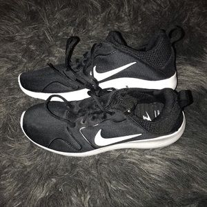 Nike Roshe Running Shoe